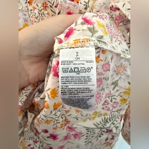 Old Navy The Classic Shirt Ditsy-Floral Print Classic Shirt Colorful Size Small - Picture 5 of 7